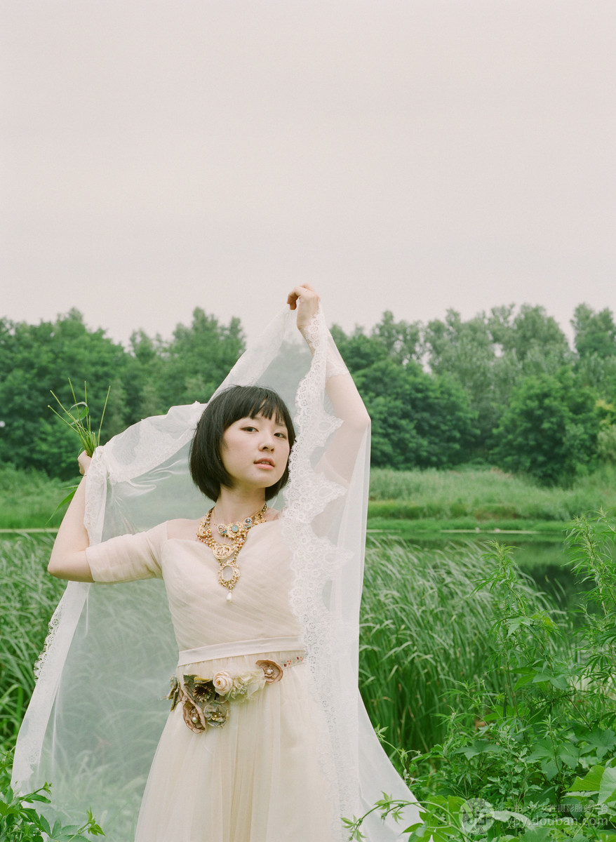 豆瓣婚纱_动漫婚纱情侣头像(2)