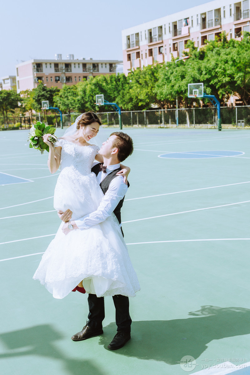 豆瓣婚纱_动漫婚纱情侣头像(2)