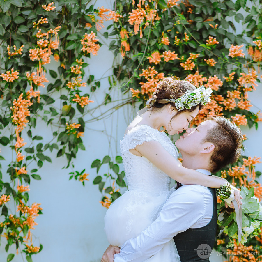 婚纱豆瓣_动漫婚纱情侣头像